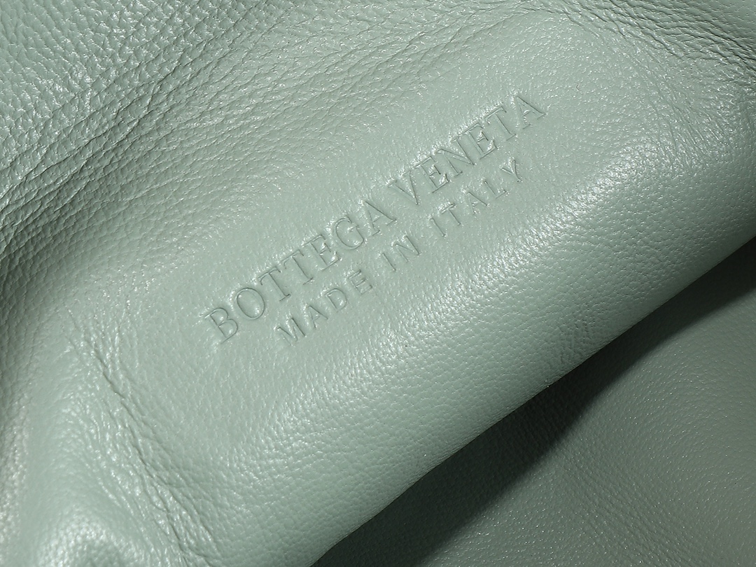 Bottega Veneta Hobo Bags